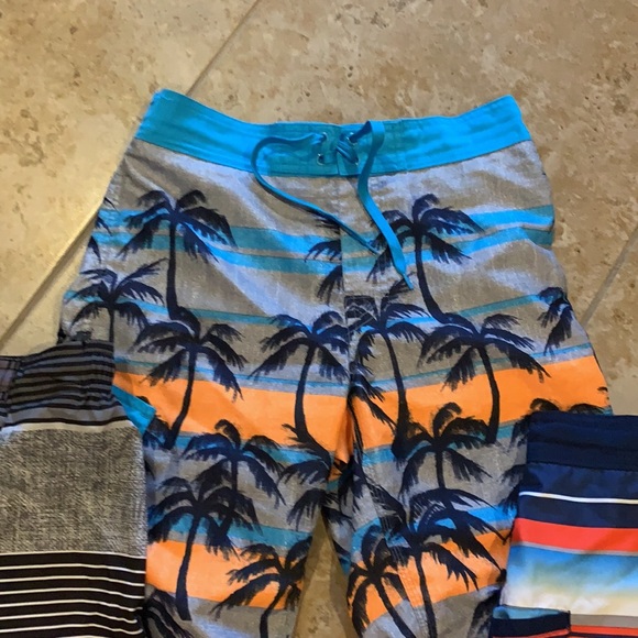 Pipeline Arizona Swim Trunks - Picture 4 of 4